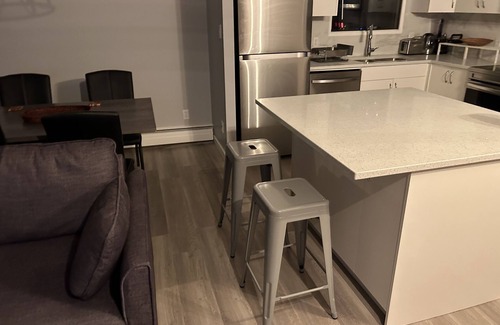 Victoria Park Apartamento | HiddenGem*DowntownYYC*FreeUndergroundParking*CalgaryTowerView