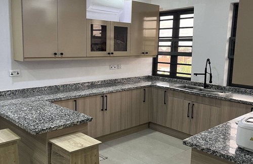 Ikeja Apartamento | High brow Apt in Ikeja GRA Lagos