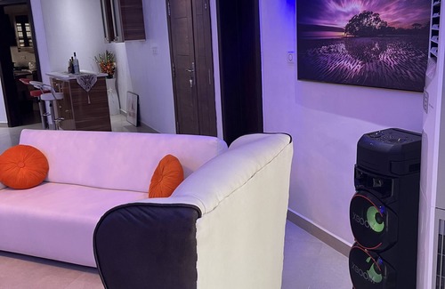 Ikeja Apartamento | High brow Apt in Ikeja GRA Lagos