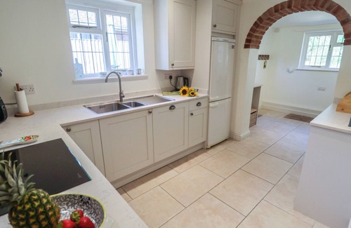 Reydon Cabaña | High Ground, Reydon