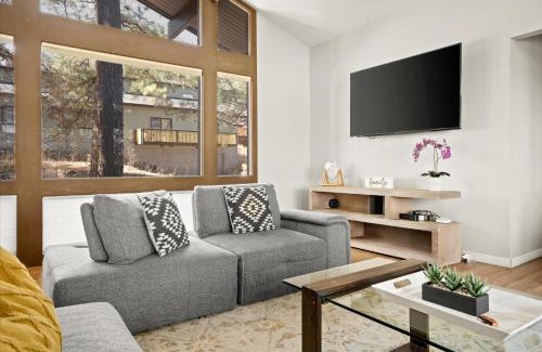 Flagstaff Casa | High Pines Lodge