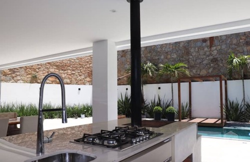 Itacorubi Casa | High standard house with pool - Florianópolis