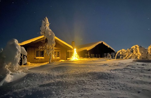 Fla Municipality Cabina | High standard mountain cabin – sauna- outdoor jacuzzi – 4 bedrooms- pet friendly