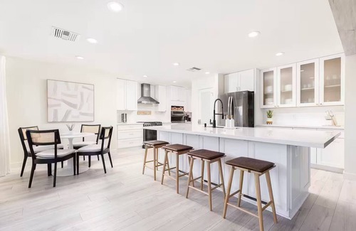 Paradise Valley Casa | High-Style Stay - Camelback Views, 3 Kings+, Pool