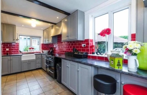 Kingsley Holt Casa | Higherlands