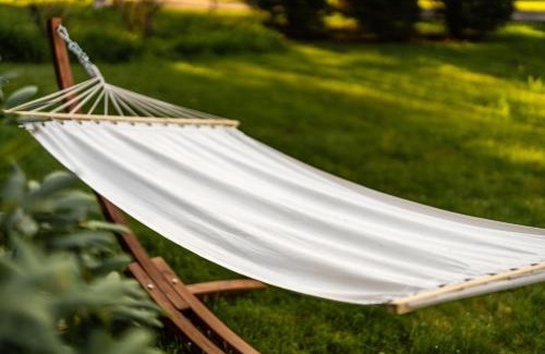 Highlands Hills Casa | Highlands Cabin with Views 5 Min to Downtown