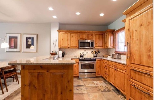 Highlands Townhomes Casa | De Pueblo Highlands ski-in / ski-out de la cubierta Volver