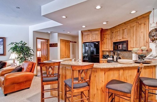 Highlands Townhomes Condominio | Highlands Westview 105
