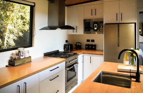 Hokitika Cabina | Hightide River Escape - w/Outdoor Bath.