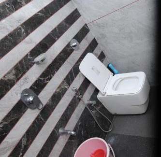 Hireguthi Apartamento | Highway castle