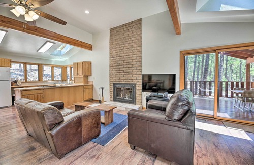 Greer Cabina | Hike, Bike & Ski, 12 Mi to Slopes: Serene Cabin