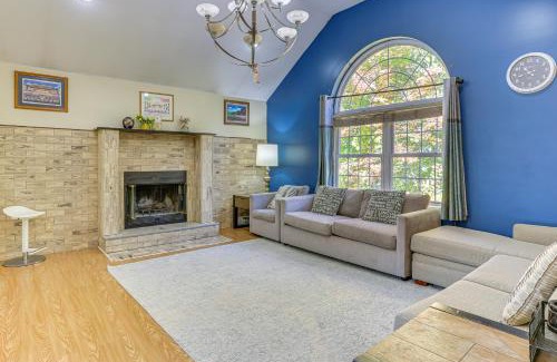 Otisville Casa | Hike, Ski and Explore Otisville Retreat with Yard!