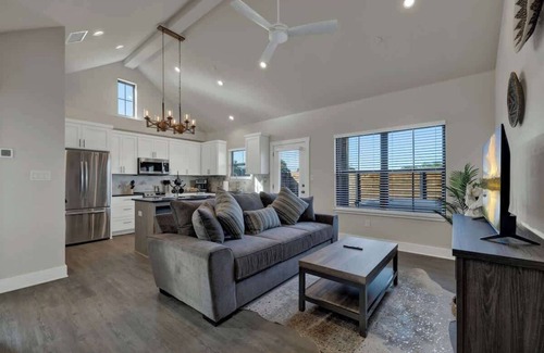 Fredericksburg Condominio | Hill Country Wine Hideaway