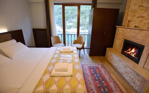 Agva Hotel | Hill River Hotel