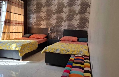 Mirpur Hotel | Fully Furnished bedrooms attached washroom citihousing,satellite town jhelum