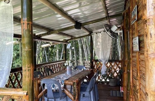Murcia Cabaña | Hillcreek's Riverside Hideaway