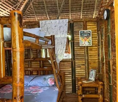 Murcia Casa | Hillcreek's Riverside Hideaway