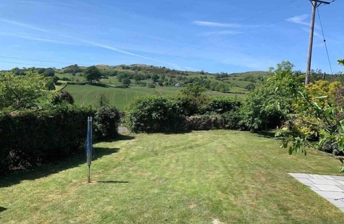 Underbarrow Casa | Casa adosada con jardín, admite mascotas, fantásticas vistas sobre el valle