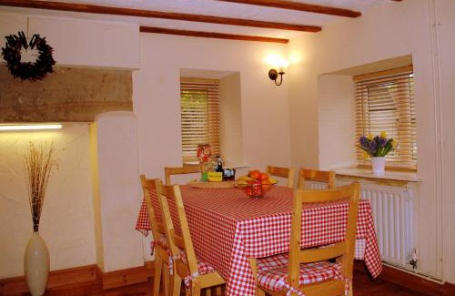 Newton Grange Casa | Hillocks Cottage, Kniveton