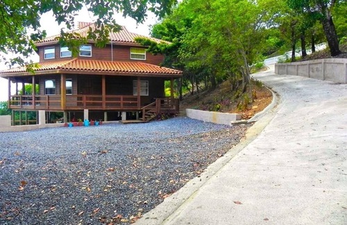 Calabash Bight Casa | Hillside Paradise Fly Fishing Flats 4 dormitorios privados con piscina y vista al mar