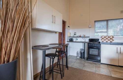 Meer En See Casa | Hillton Manor Guest House