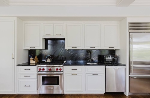 Southfield Casa | Hilltop Hideaway Hot Tub, Views & Nature Trails