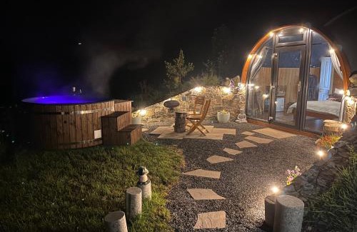 Silverbridge Apartamento | Hilltop Hideaway - Secluded pod with private hot tub