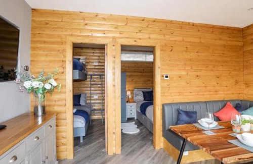 Corwen Casa | Hilltop Lodge