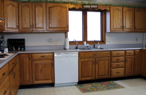 Rome Casa | Hilltop Million $ View! Fireplace, Hot Tub, Pool Table, Clean, Cozy, Full Equip
