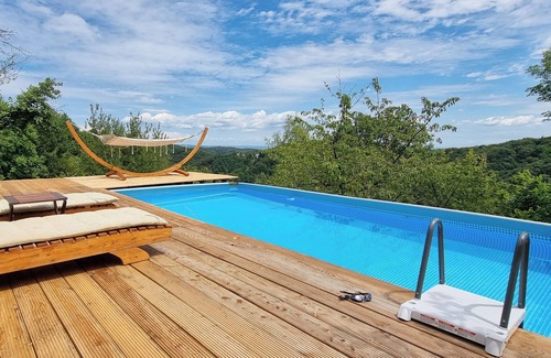 Samobor Chalet De Esquí | Hilltop Panorama Chalet, Samobor, Croatia