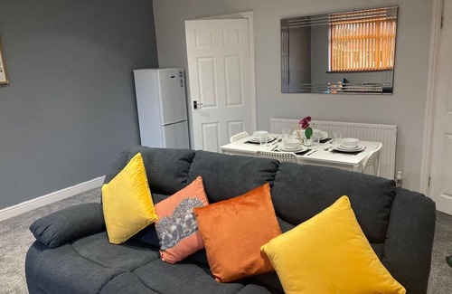 Kirk Sandall Apartamento | HILLTOP PLACE SUITES: Near Doncaster Racecourse