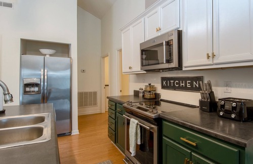 Hillwood Casa | Hillwood Hideaway