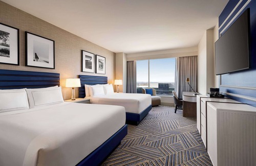 Nashville Hotel | Hilton BNA Nashville Airport Terminal