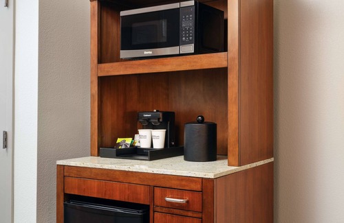 Midtown Hotel | Hilton Garden Inn Atlanta Midtown