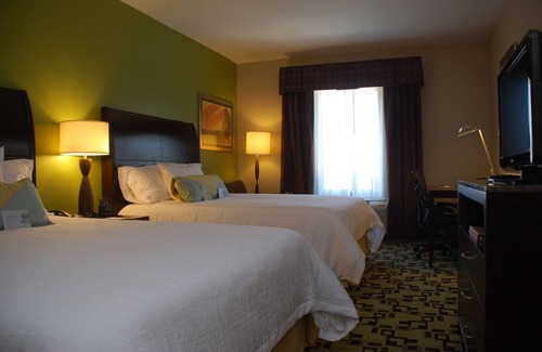 New Castle Hotel | Hilton Garden Inn Birmingham/Trussville