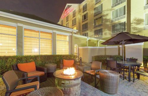 Northside Hotel | Hilton Garden Inn Jacksonville Airport