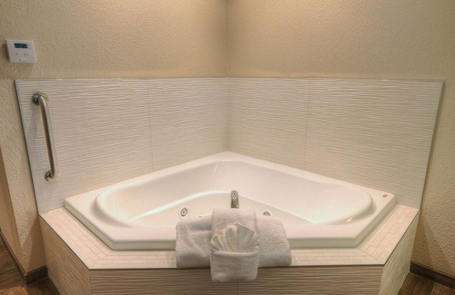 Pigeon Forge Hotel | Hilton Garden Inn Pigeon Forge