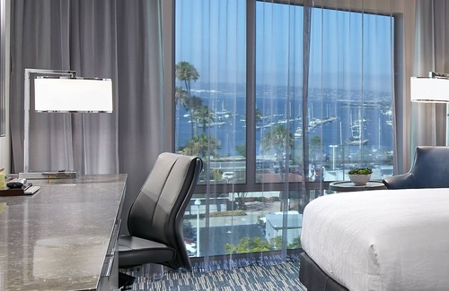 Harborview Hotel | Hilton Garden Inn San Diego Downtown/Bayside