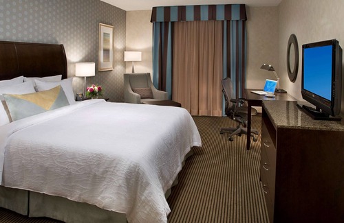 Northeast Mississauga Hotel | Hilton Garden Inn Toronto Airport West/Mississauga