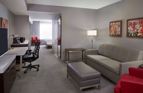 Northeast Mississauga Hotel | Hilton Garden Inn Toronto Airport West/Mississauga