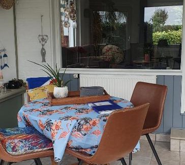 Lemmer Complejo | Hilton house