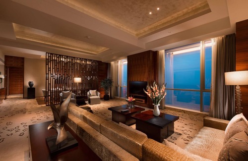 Fushan Hotel | Hilton Yantai Golden Coast