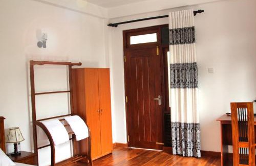 Polhena Hotel | Himawari Beach Villa