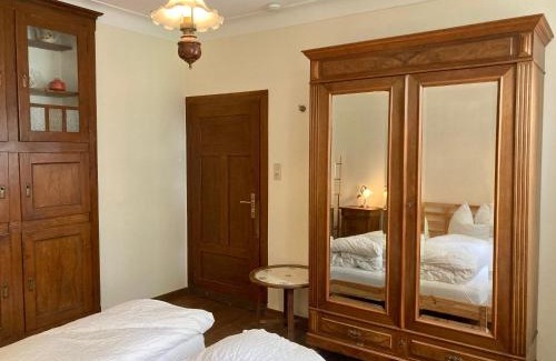 Korperich Casa | Hinkelshof - 3 Gästezimmer - naturnah, ökologisch, urig, Selbstversorgerküche