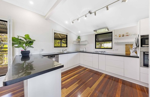 Mount Mellum Casa | Hinterland Horizon Retreat - Ocean & Country Views