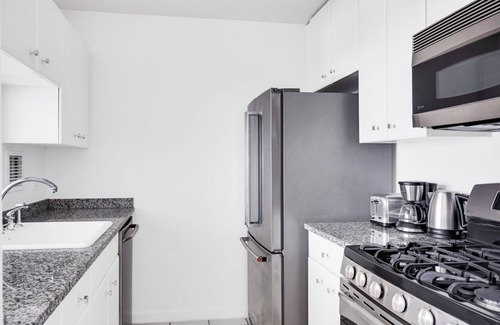 Union Square Apartamento | Hip Flatiron 1BR w/ Elevator & Gym, near Union Square Park, by Blueground