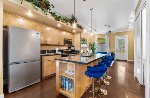 Old East Hill Casa | Hip & vibrant townhome near downtown with private patio, grill, AC, and WiFi