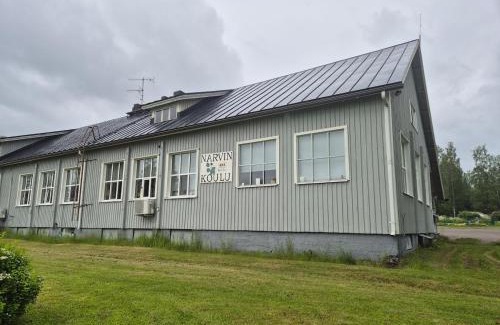 Kankaanpaa Apartamento | Hirsi koulun jumppasalin yksiö