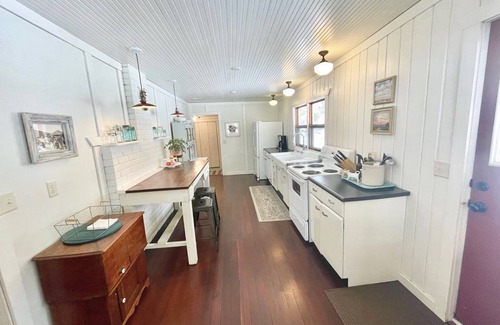 Nisswa Casa | Historic 1904 cabin on Clark Lake in Nisswa