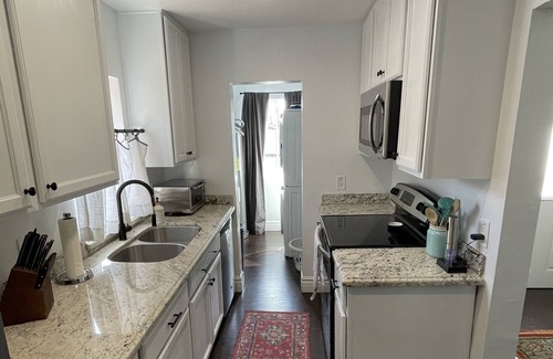 Coronado Casa | Historic 2 bedroom home in artsy central Phoenix